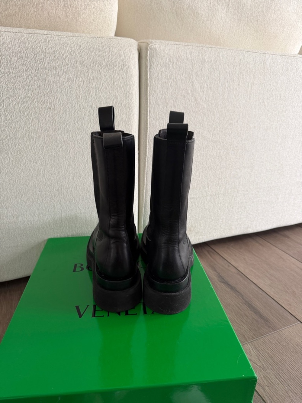 Bottega Veneta Black Leather Lug Sole Lace-Up Boots - Picture 5 of 7